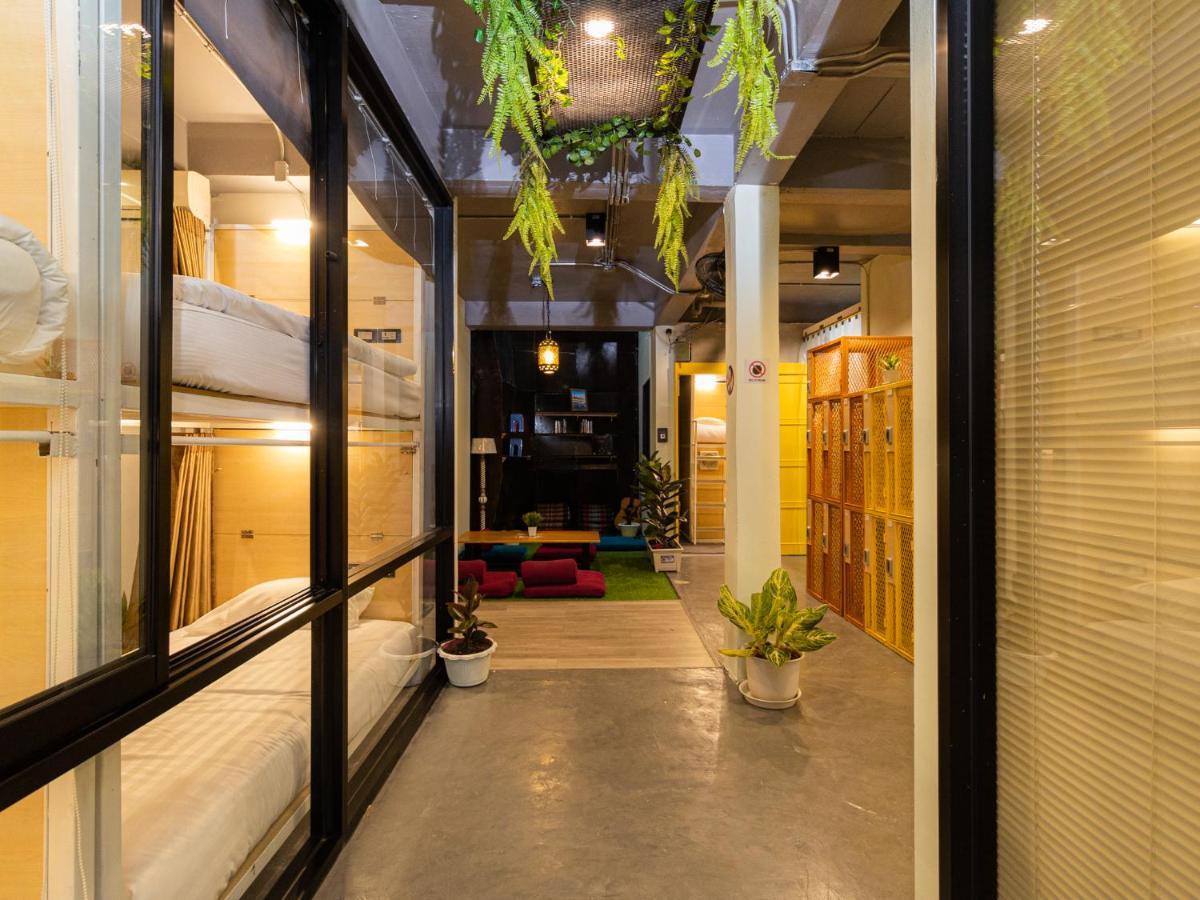 Khao San Social Capsule Hostel Bangkok Luaran gambar