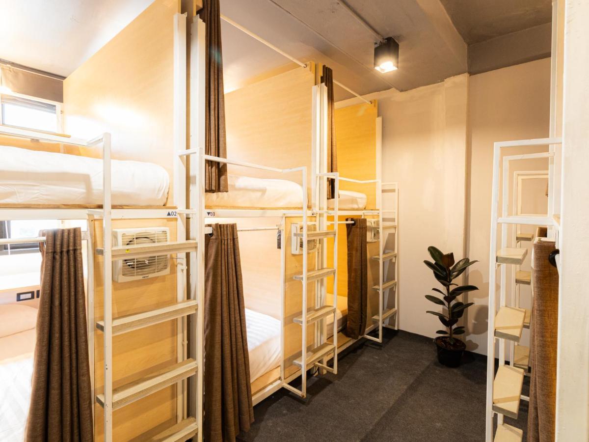 Khao San Social Capsule Hostel Bangkok Luaran gambar
