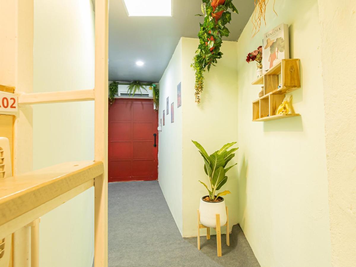 Khao San Social Capsule Hostel Bangkok Luaran gambar